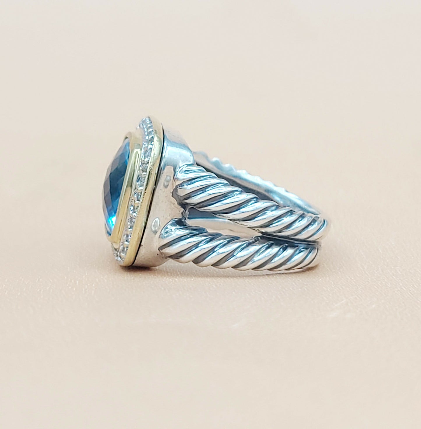 David Yurman Albion 11mm Blue Topaz & Diamonds – 18k Gold