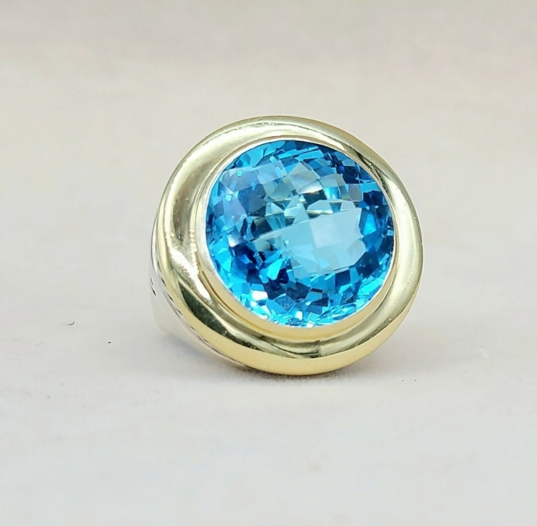 David Yurman Cerise Ring 18mm – Blue Topaz & Gold