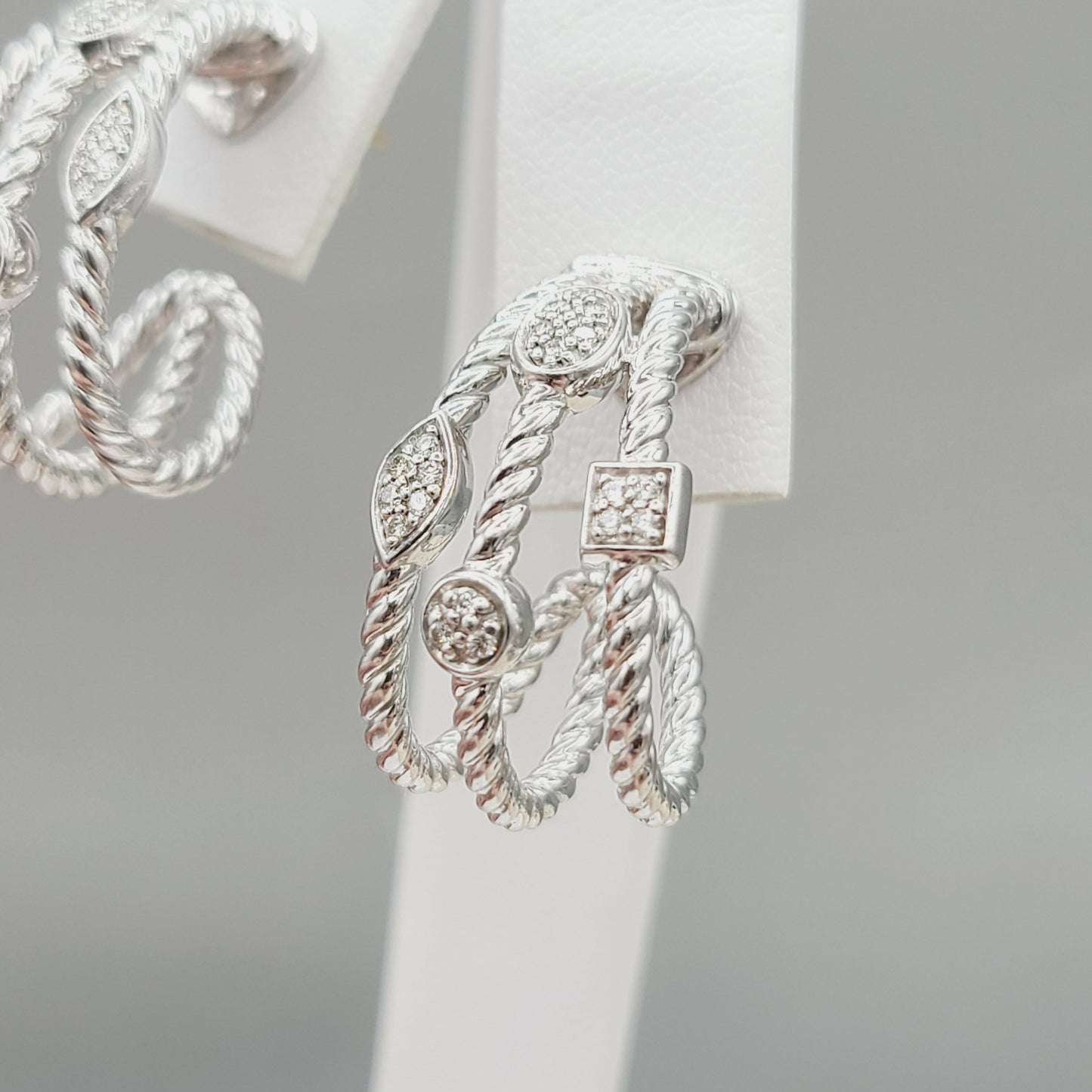 David Yurman Confetti Earrings Three Row with Diamonds