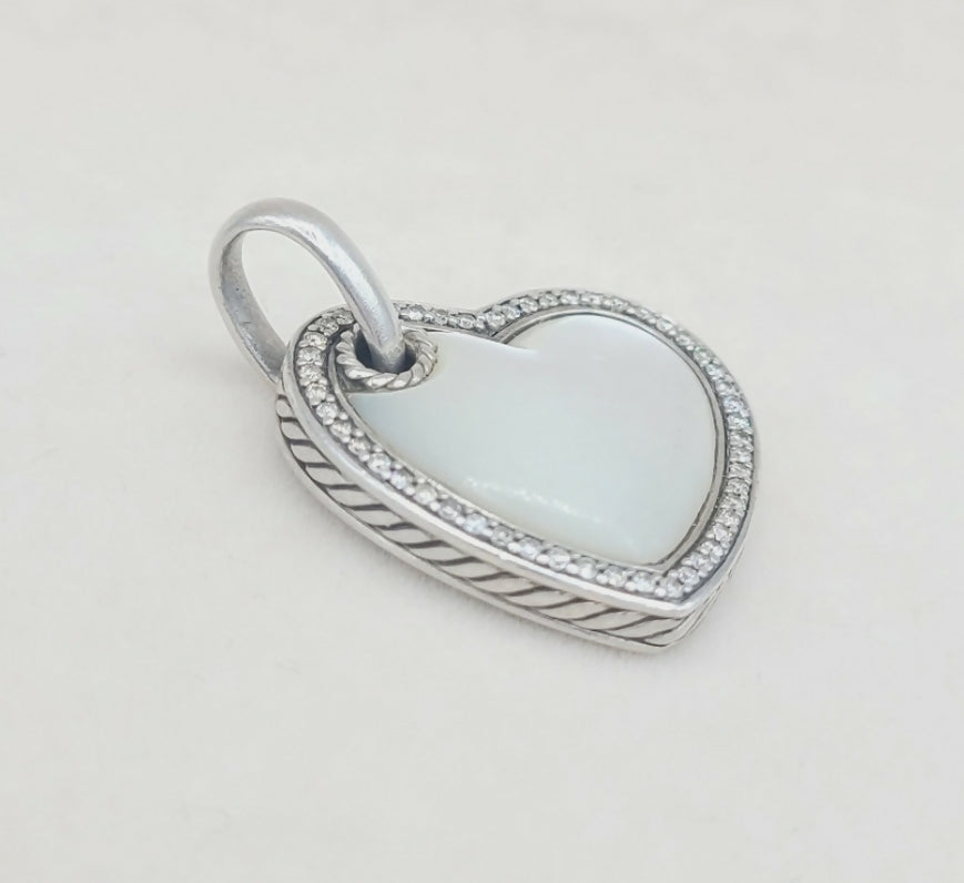 David Yurman Heart Pendant – Mother of Pearl & Diamonds