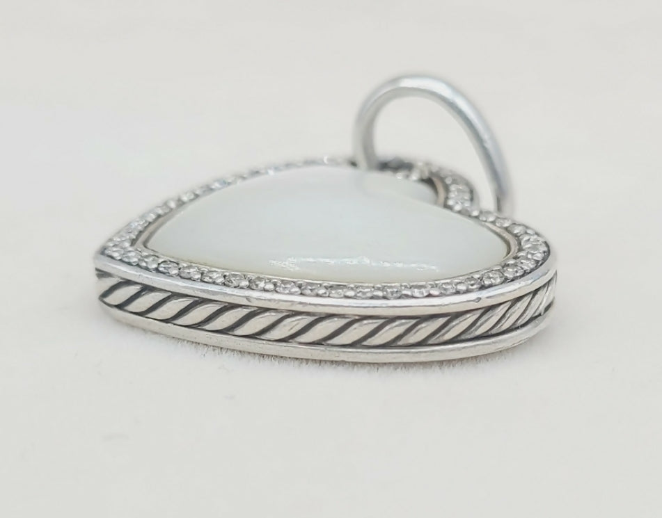 David Yurman Heart Pendant – Mother of Pearl & Diamonds