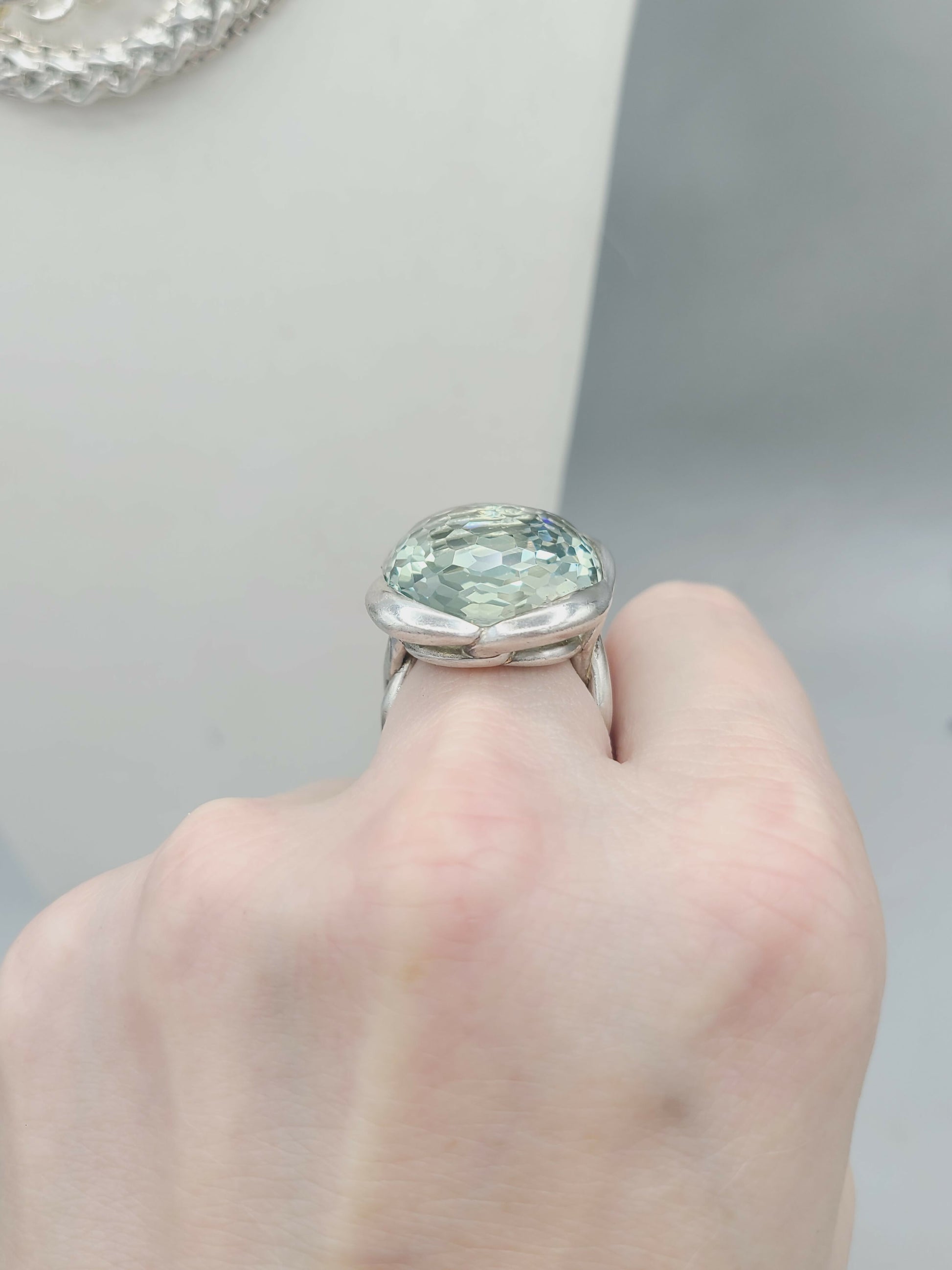    David-Yurman-20mm-Prasiolite-Continuance-Ring