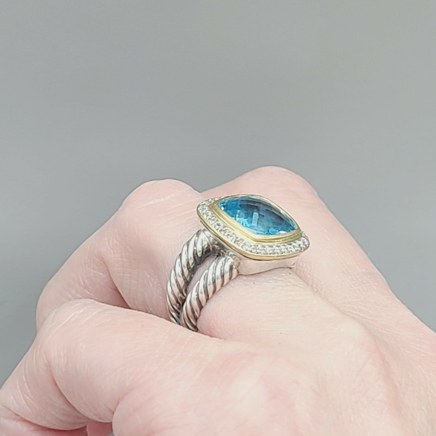    David Yurman Albion 11mm Blue Topaz & Diamonds – 18k Gold