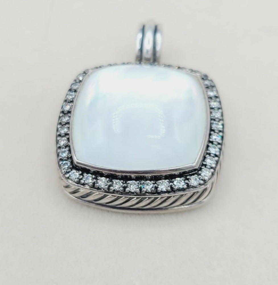    David Yurman Albion Moonlight Ice Pendant – Moonstone