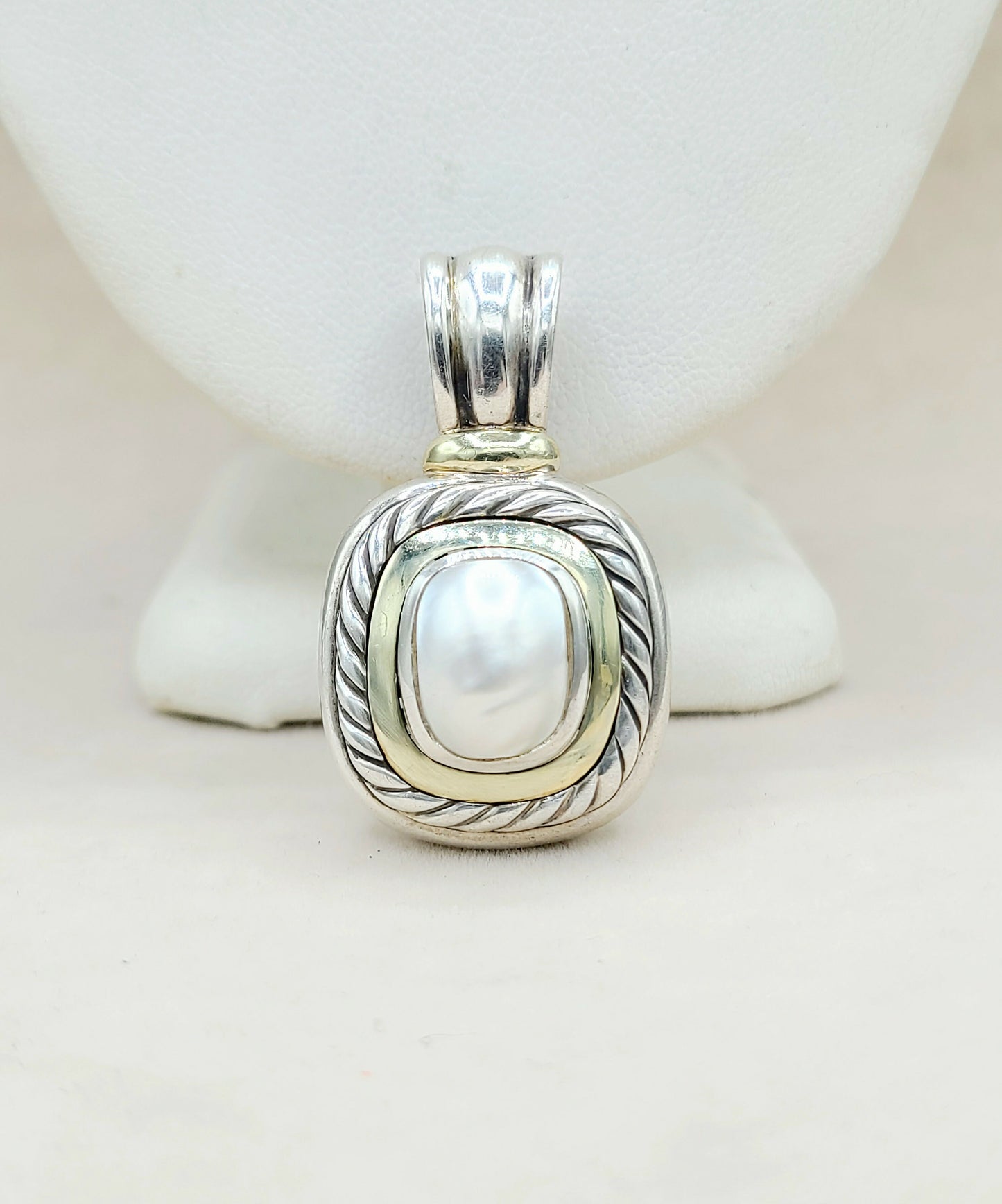    David Yurman Albion Pendant Large Pearl & Gold