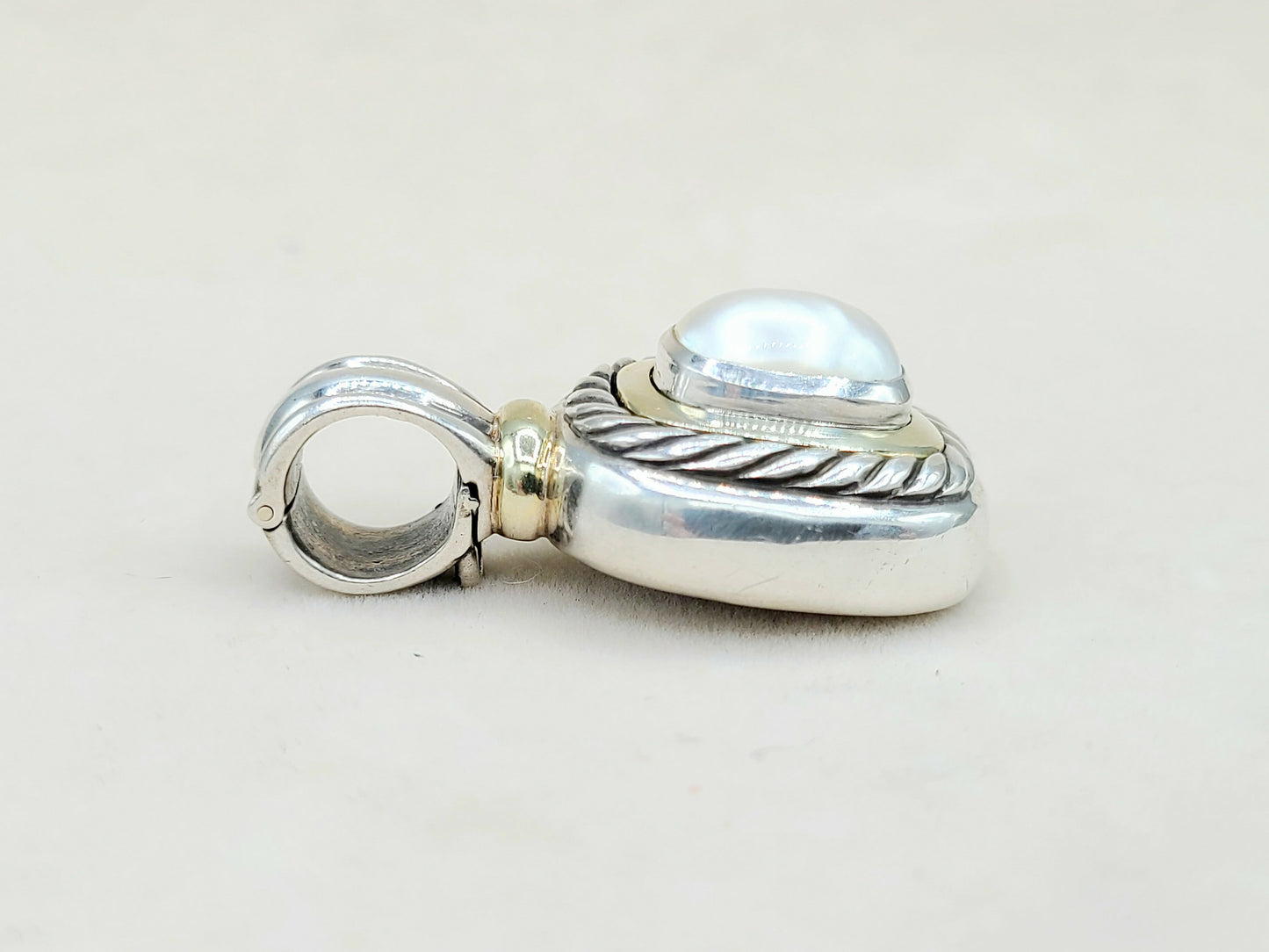    David Yurman Albion Pendant Large Pearl & Gold