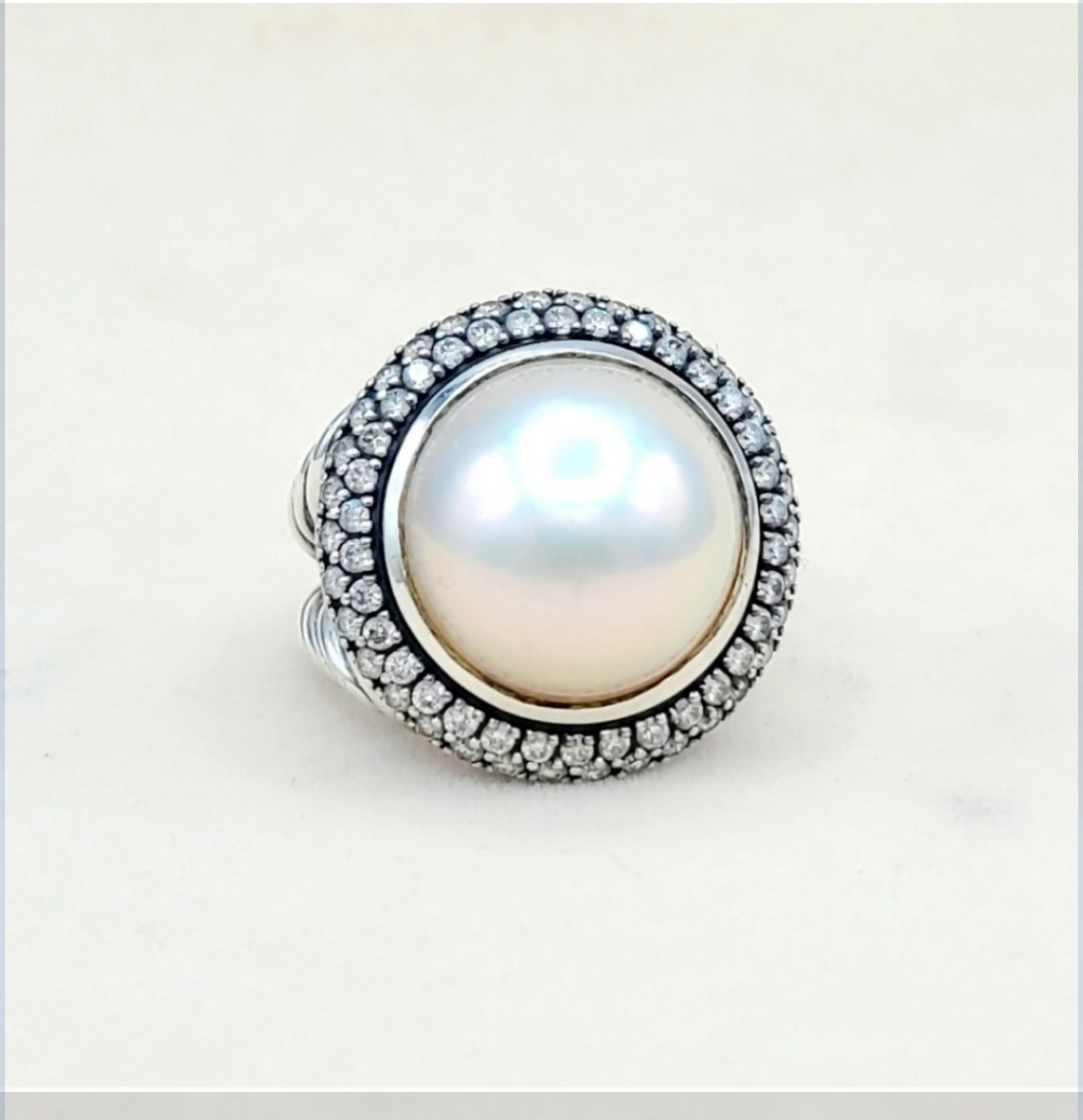    David Yurman Cerise Moonlight Ice Ring – Pearl & Diamonds