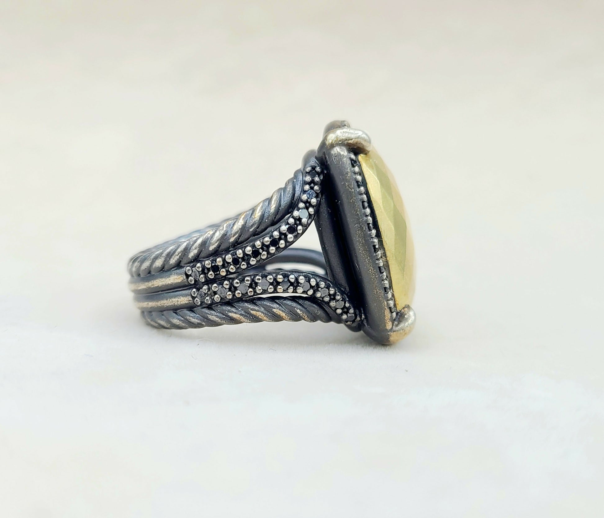    David Yurman Chatelaine Oblong Ring Black Diamonds & Gold