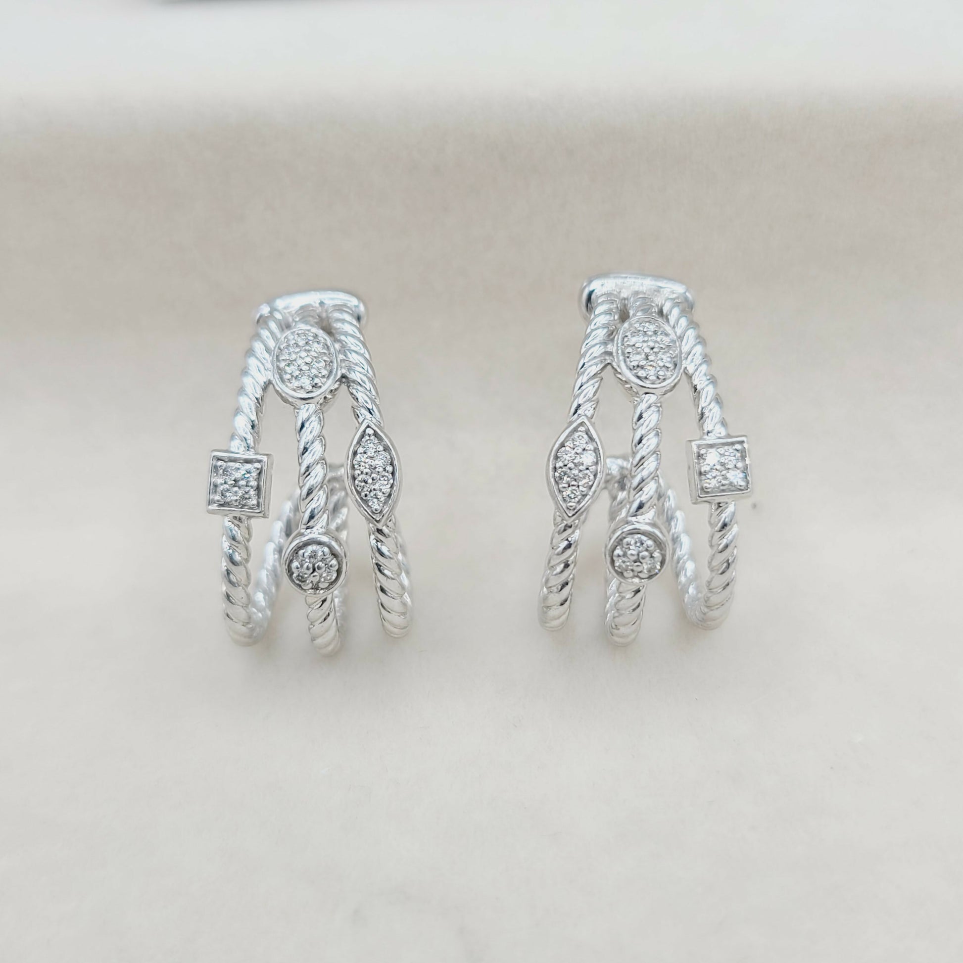    David Yurman Confetti Earrings Three Row with Diamonds