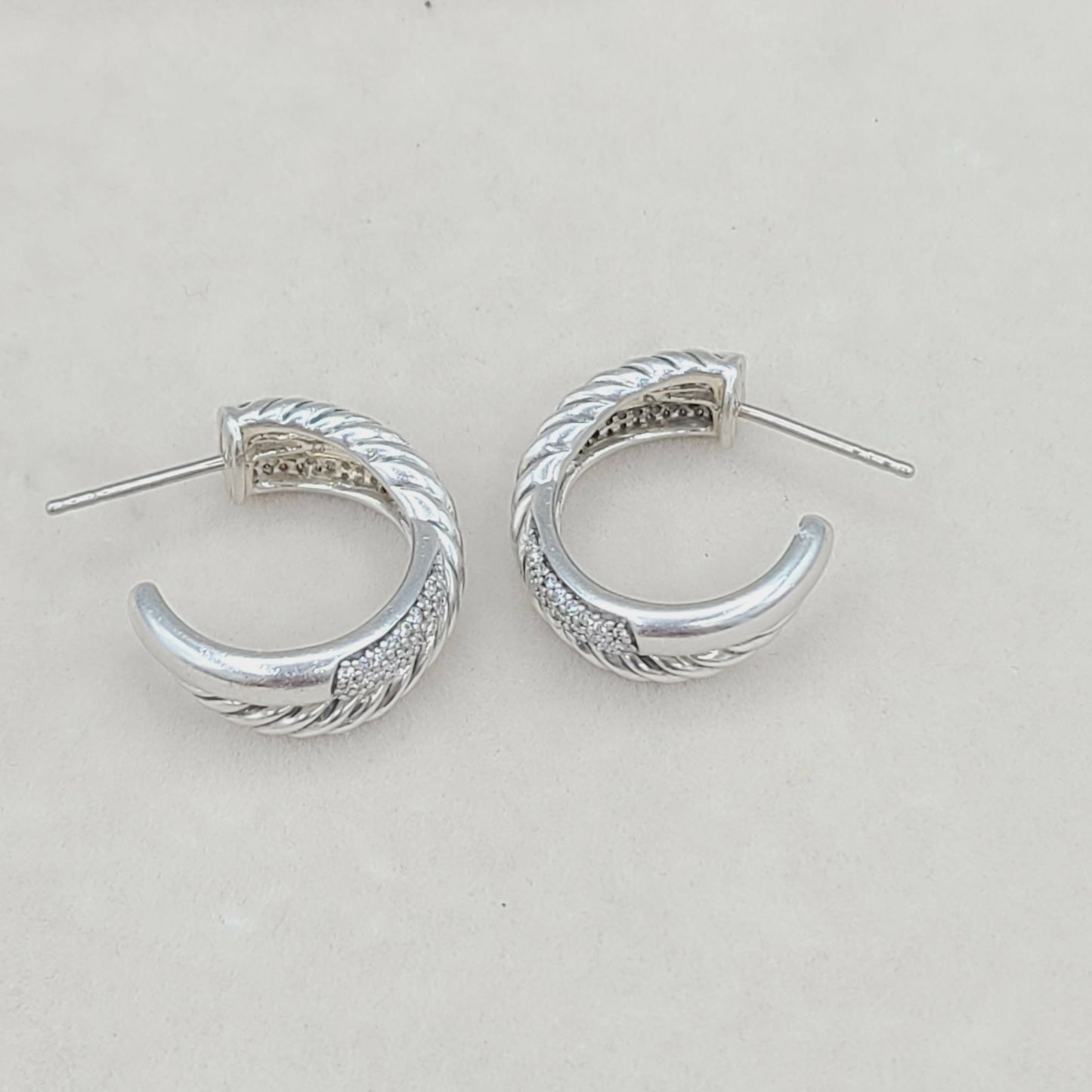    David Yurman Crossover Earrings Wide X Design with Diamonds