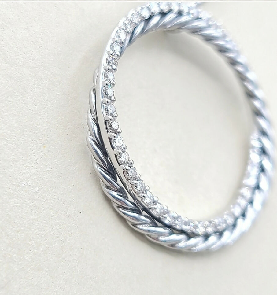    David Yurman Crossover Necklace Pave Diamond Circle