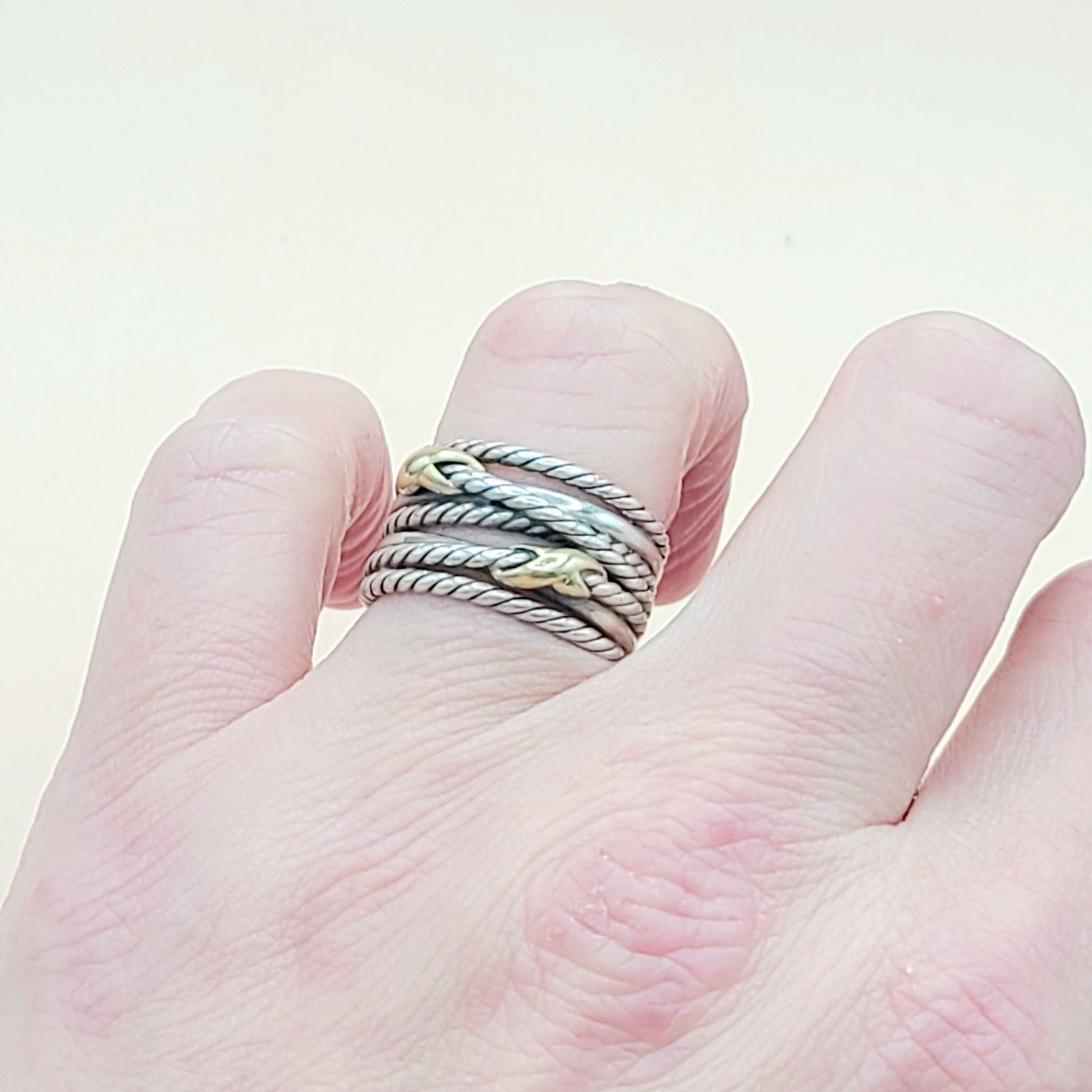    David Yurman Double X Crossover Ring 18K Gold