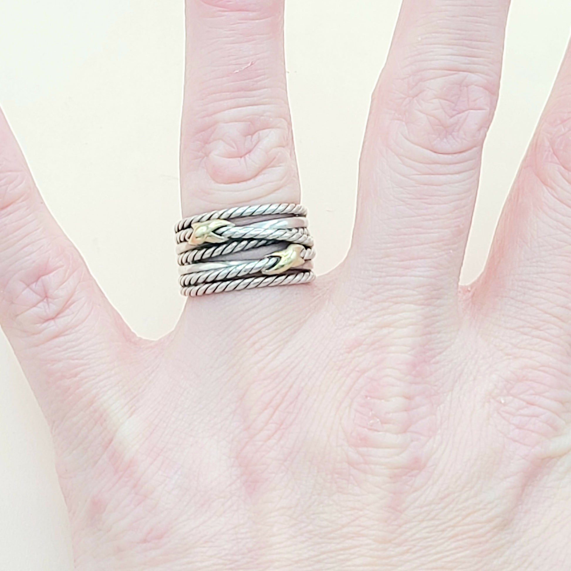    David Yurman Double X Crossover Ring 18K Gold