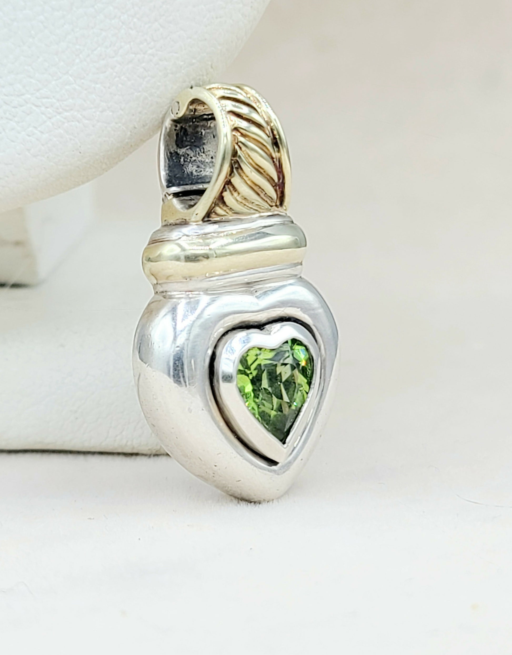    David Yurman Heart Pendant Enhancer Peridot & Gold
