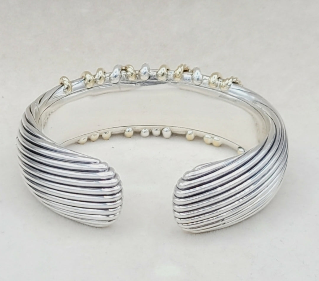    David Yurman Helena Cuff Bracelet With 18k Gold And Pave Diamonds
