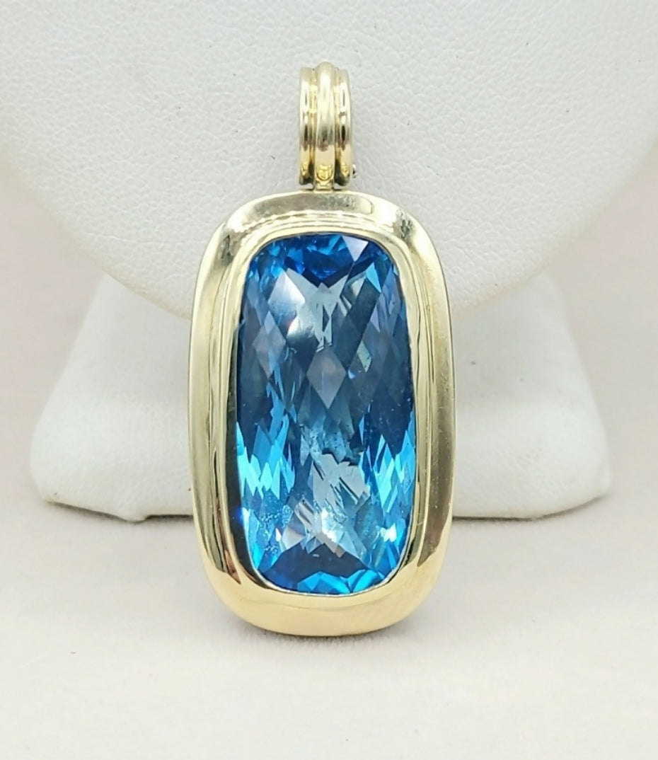    David Yurman Jumbo Albion Elongated Pendant – Blue Topaz