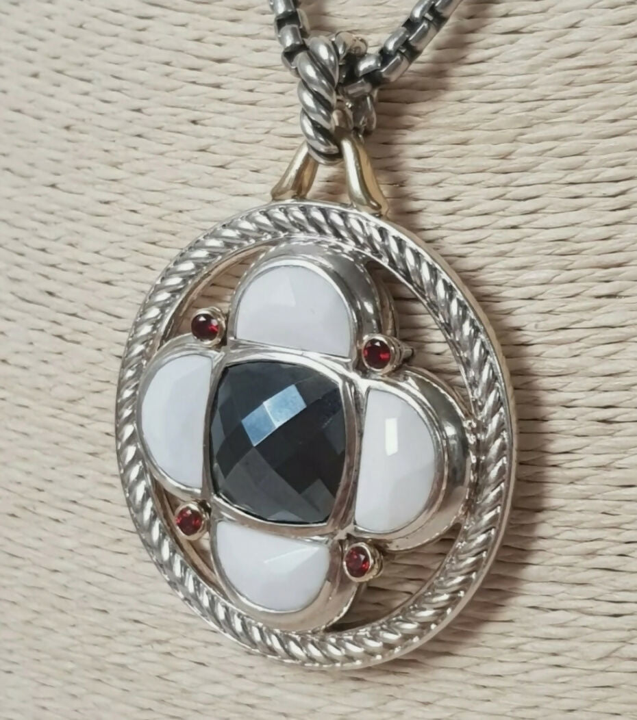    David Yurman Large Half Moon Renaissance Pendant