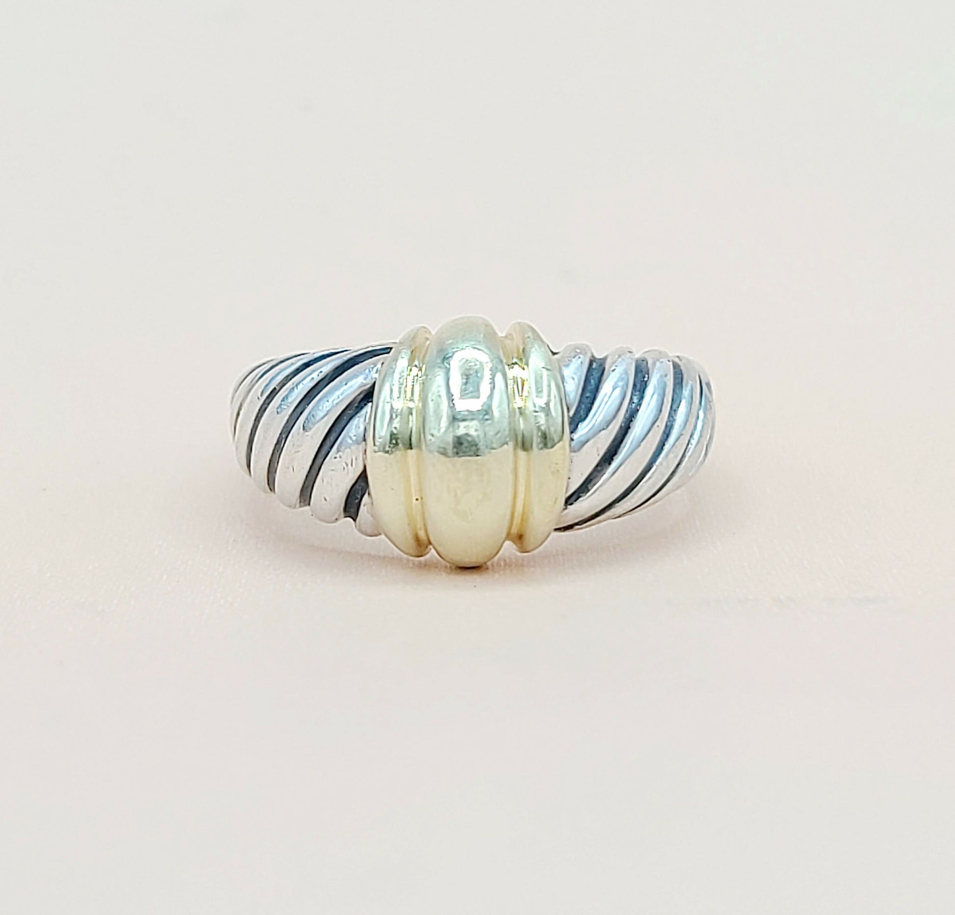    David Yurman Metro Dome Ring With Gold