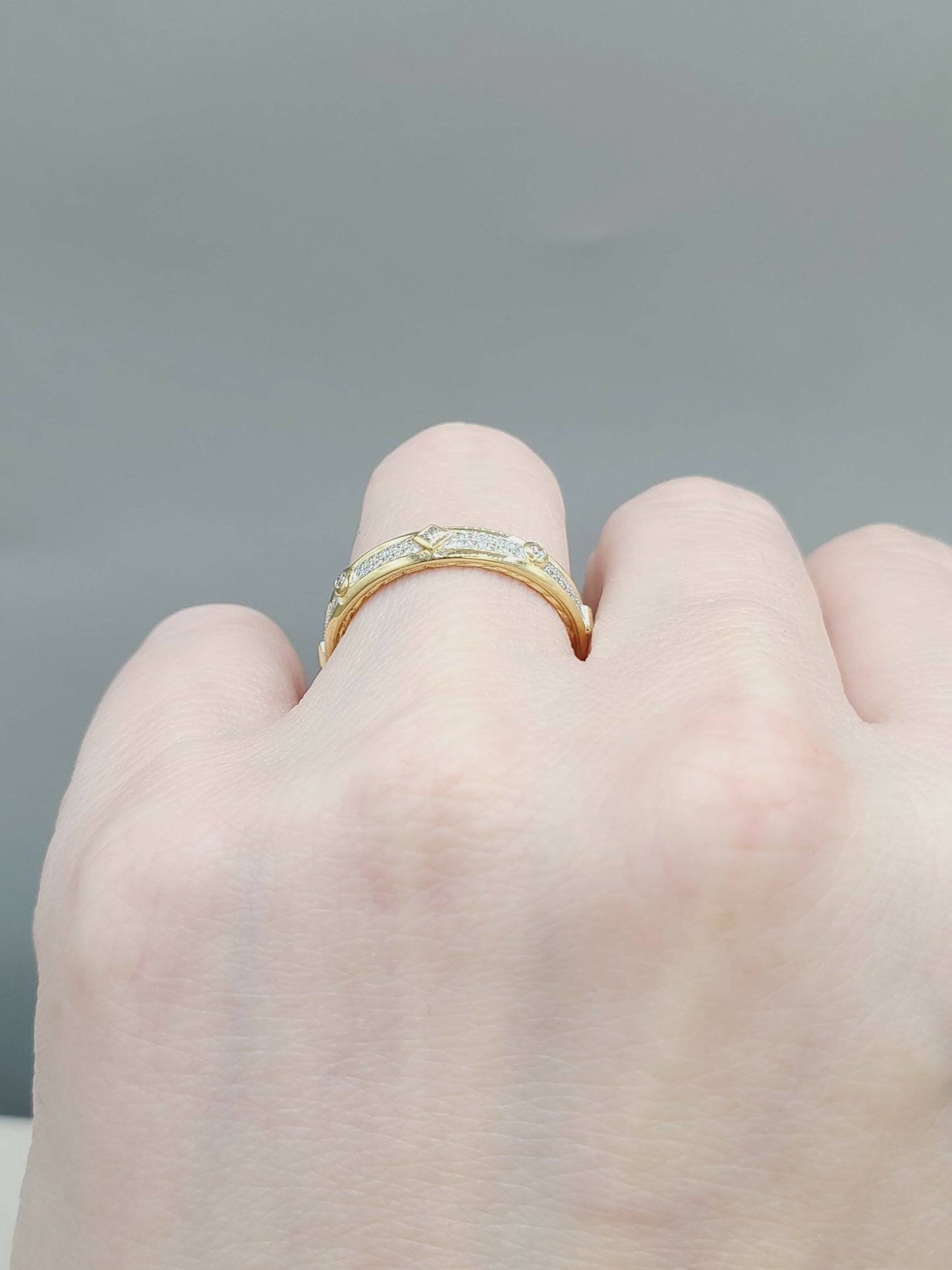    David Yurman Modern Renaissance Ring 18K Gold & Diamonds