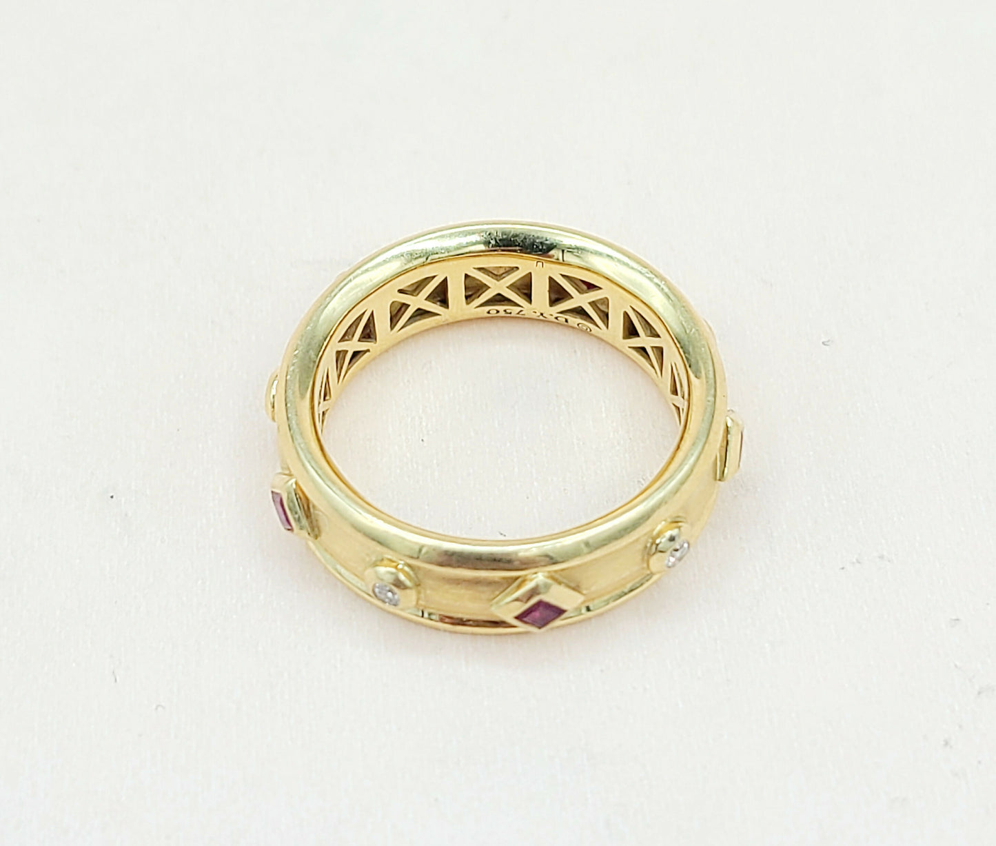    David Yurman Modern Renaissance Ring 18K Gold, Rubies, Diamonds