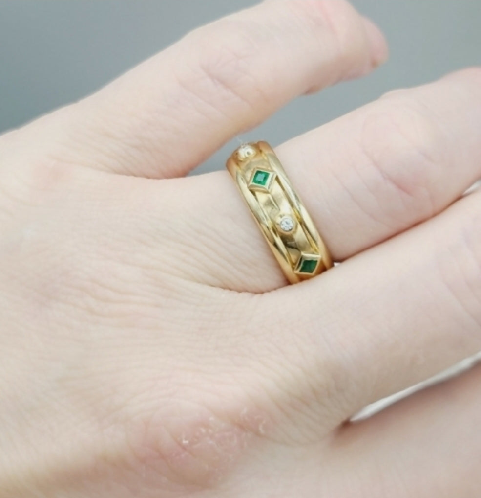    David Yurman Modern Renaissance Ring – Emeralds & Diamonds
