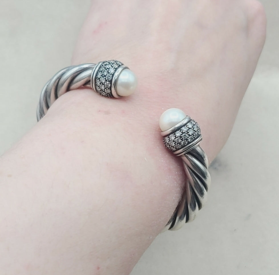    David Yurman Moonlight Ice Bracelet 10mm –  Pearl & Diamonds