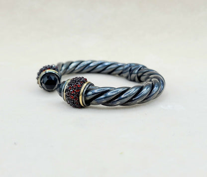    David Yurman Osetra Berries Bracelet  Black Onyx & Garnet