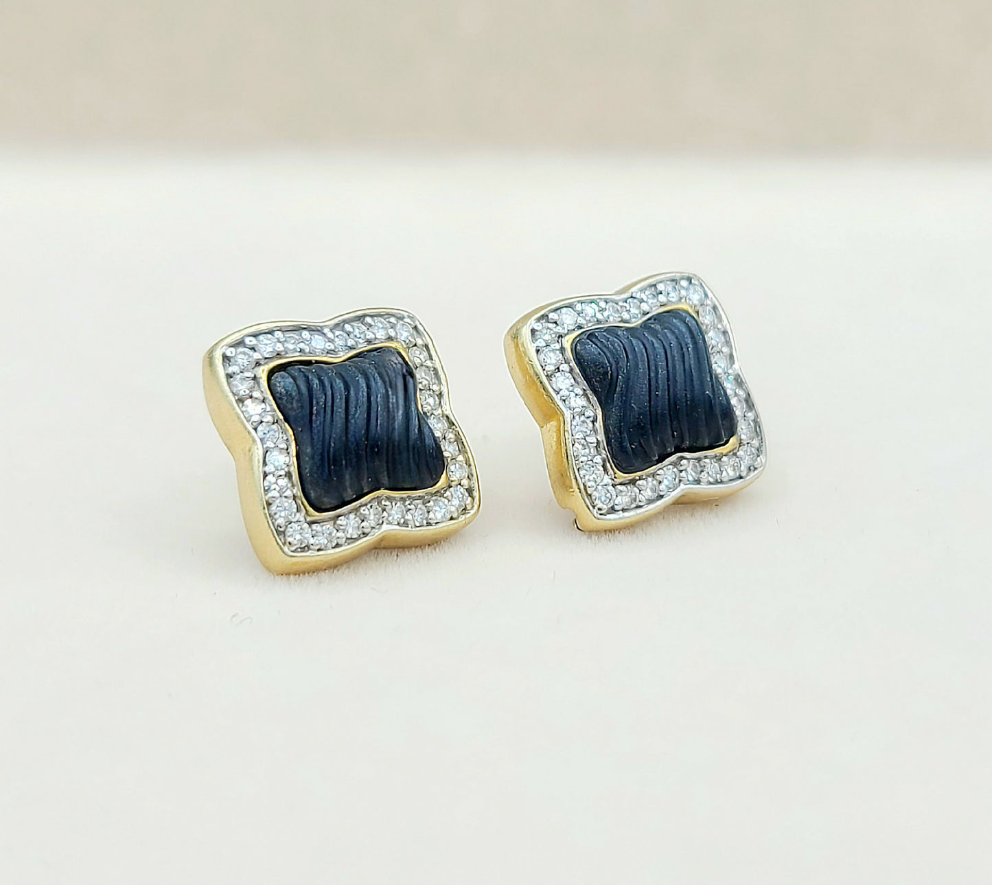    David Yurman Quatrefoil Carved Onyx Diamond Earrings Gold