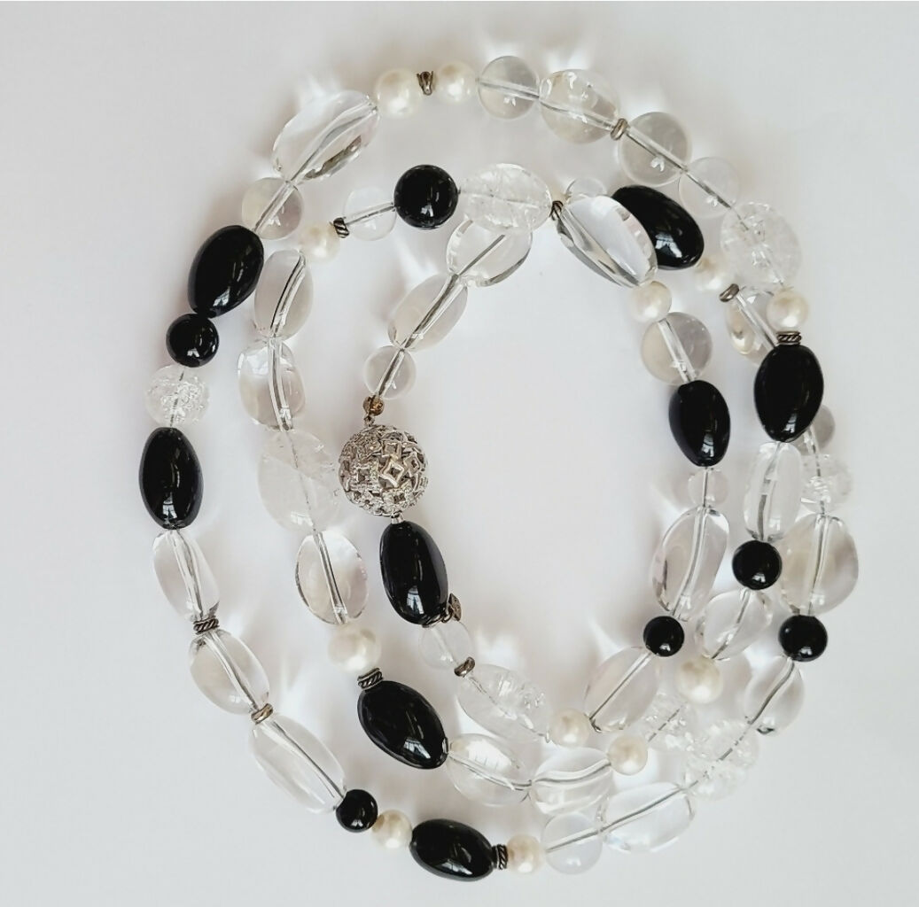    David Yurman Quatrefoil Necklace – Onyx, Crystal & Pearl