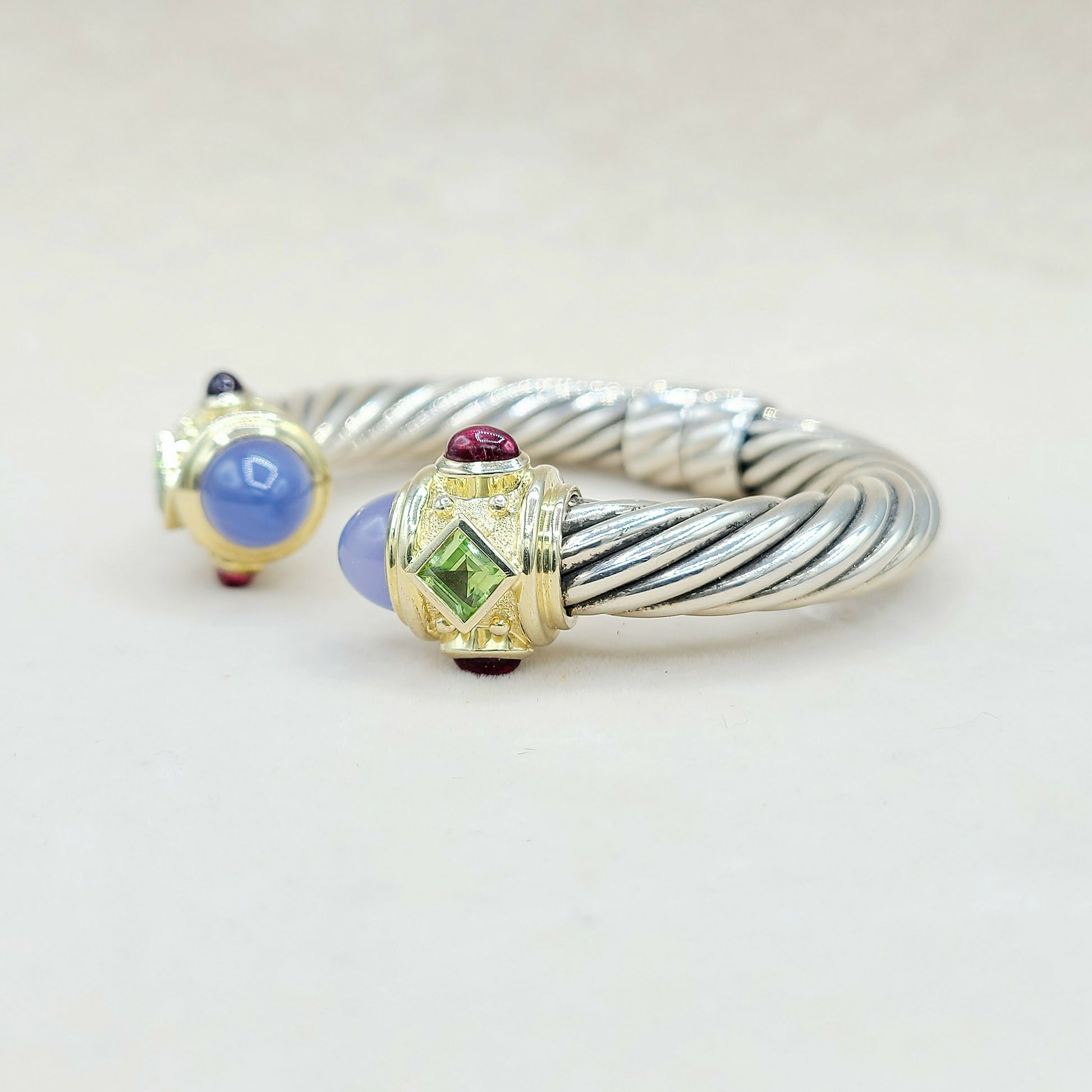    David Yurman Renaissance Bracelet 10mm Chalcedony & Gold