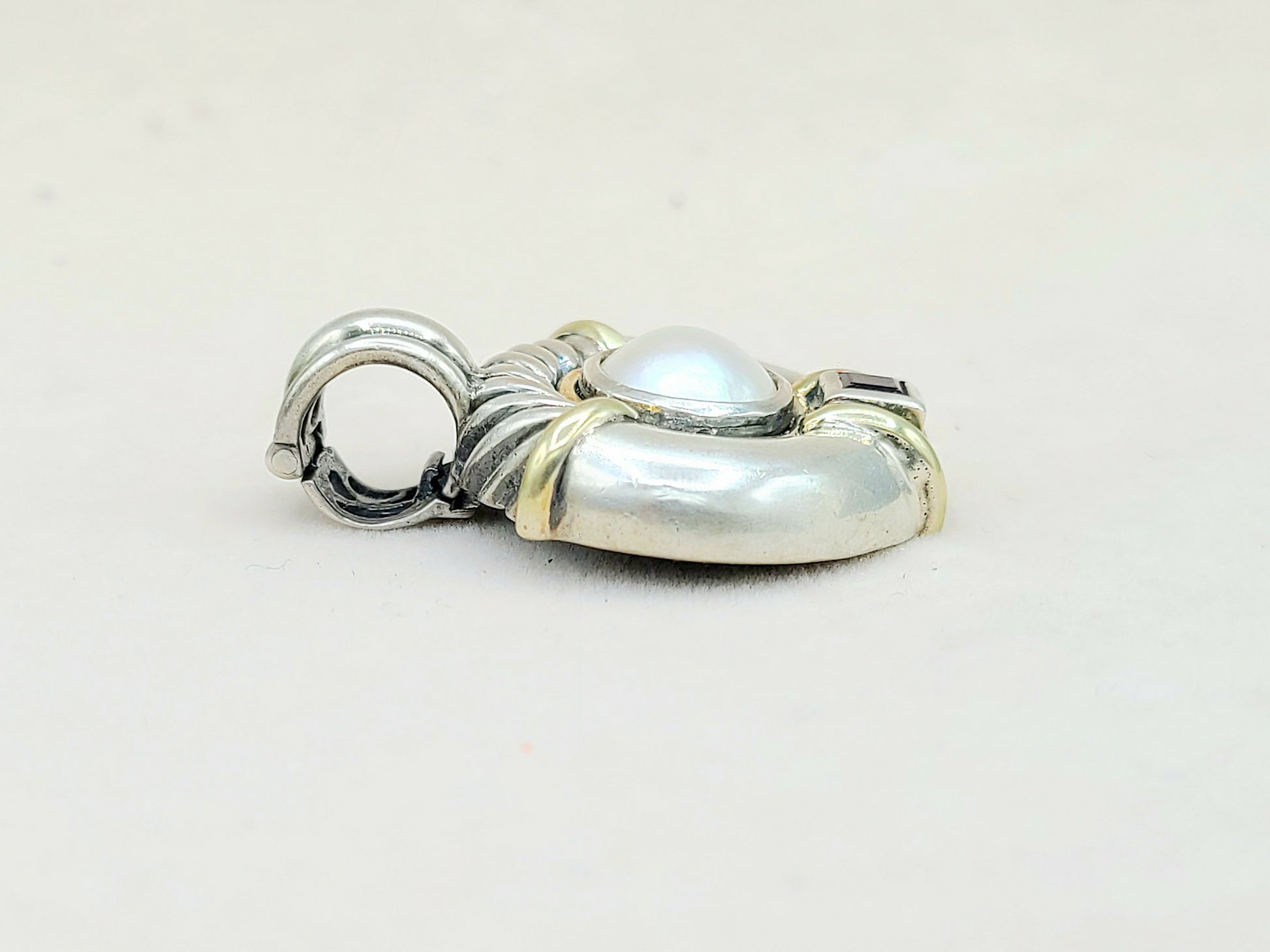    David Yurman Renaissance Pendant Large Pearl & Garnet