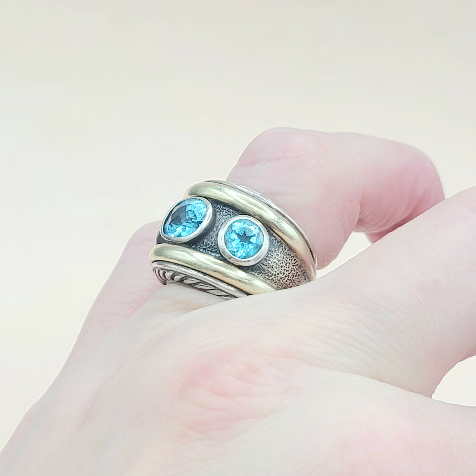    David Yurman Renaissance Ring Blue Topaz & Gold