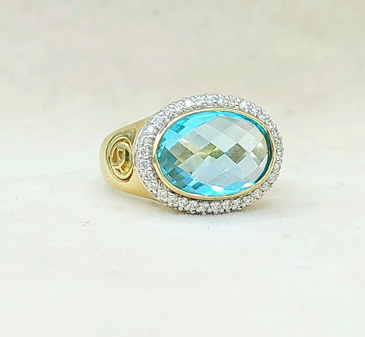    David Yurman Signature Oval Blue Topaz Ring With Diamonds in 18k Gold
