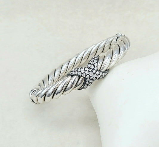    David Yurman Starlight Cable Bracelet Diamond X Vintage