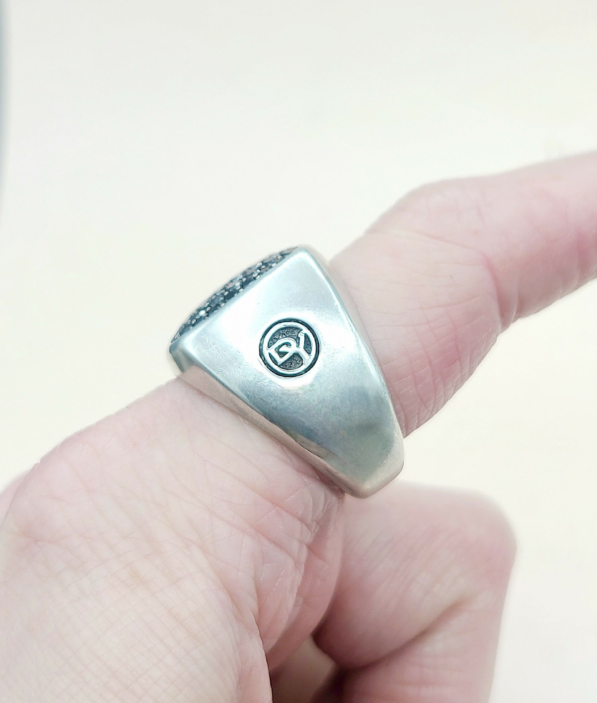    David Yurman Streamline Signet Ring Silver & Black Diamonds