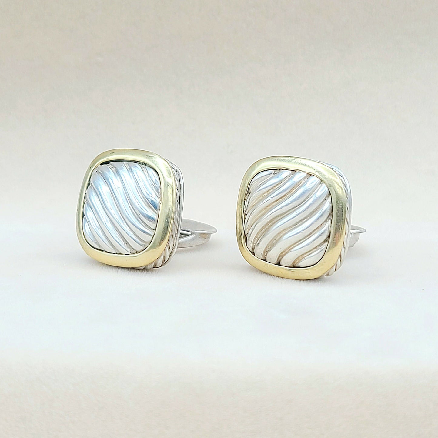    David Yurman Thoroughbred Sculpted Earrings With Gold