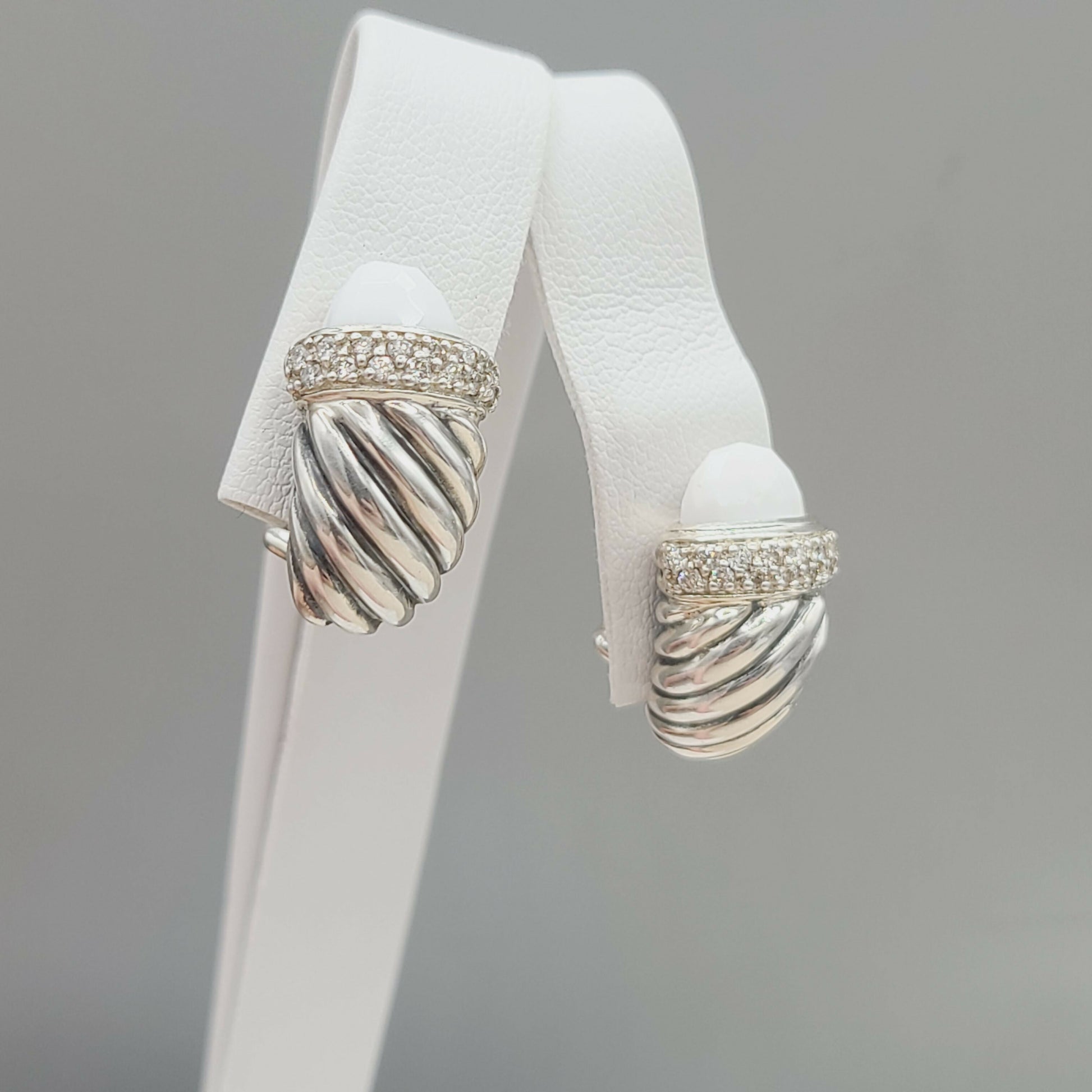    David Yurman Waverly Earrings White Agate & Diamonds