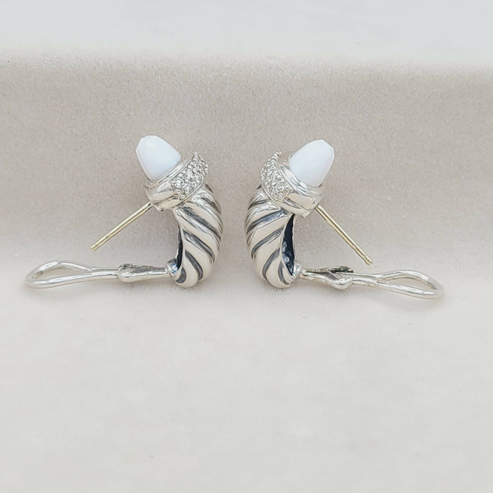    David Yurman Waverly Earrings White Agate & Diamonds