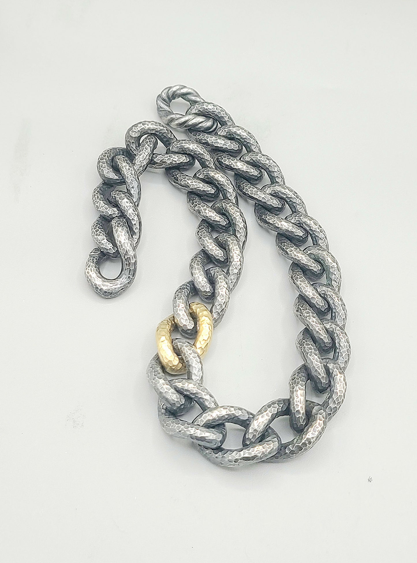    David Yurman Black Gold Hammered Curb Link Necklace-