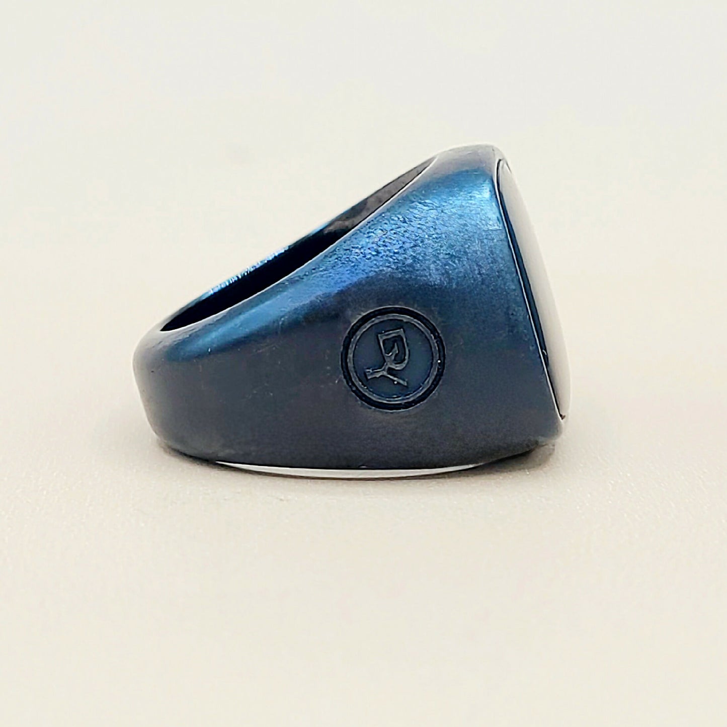    David Yurman Black Onyx Titatium Exotic Stone Signet Ring