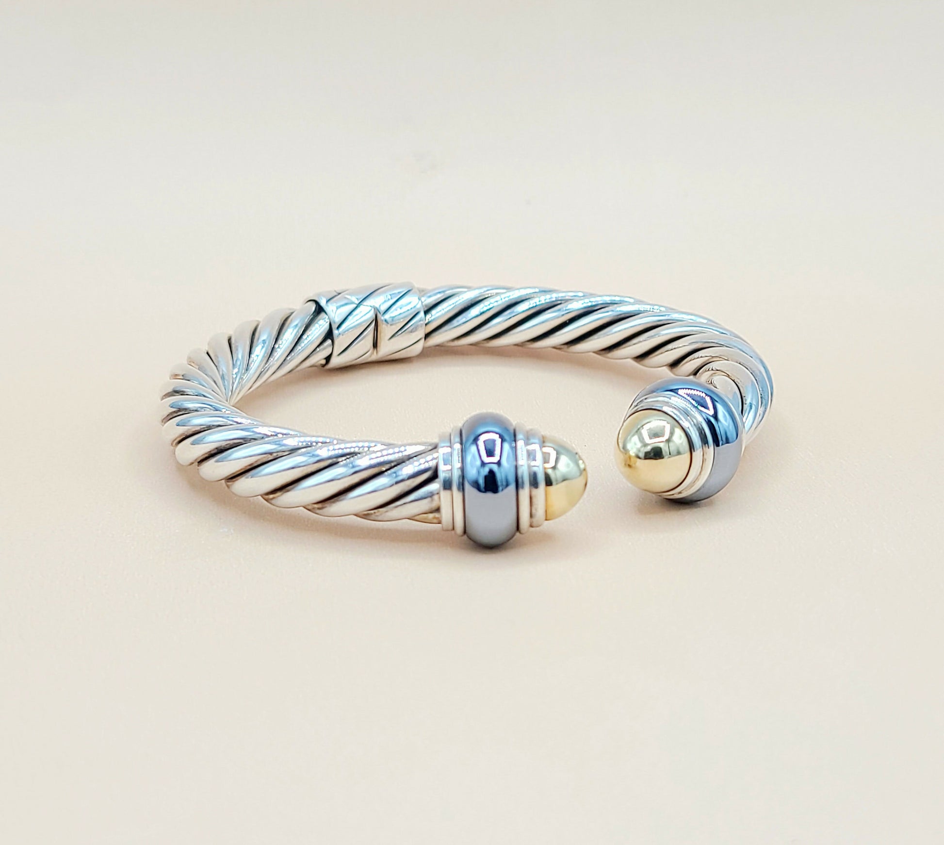    David Yurman Hematite Rondelle Gold Dome Cable Bracelet-
