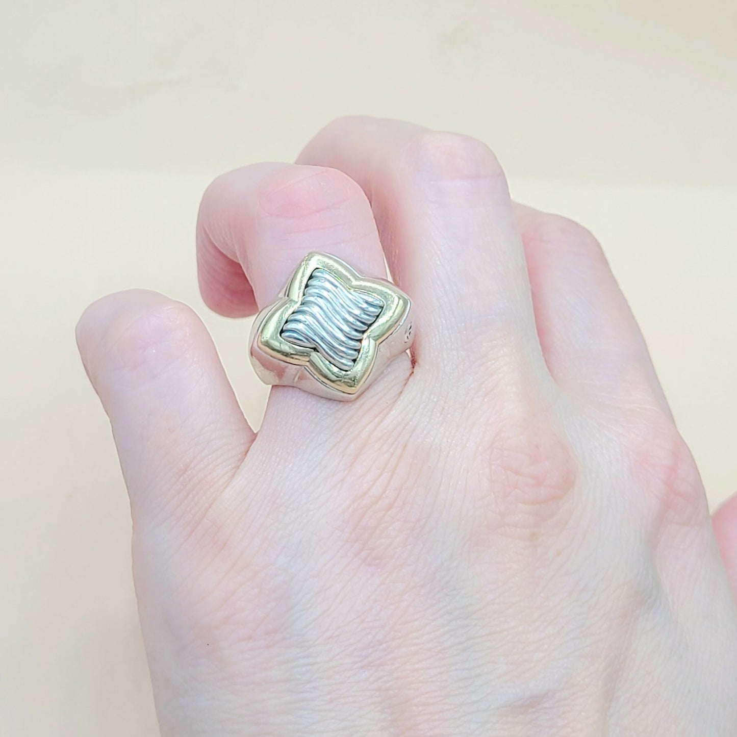    David Yurman Quatrefoil Sculpted Silver Gold Ring