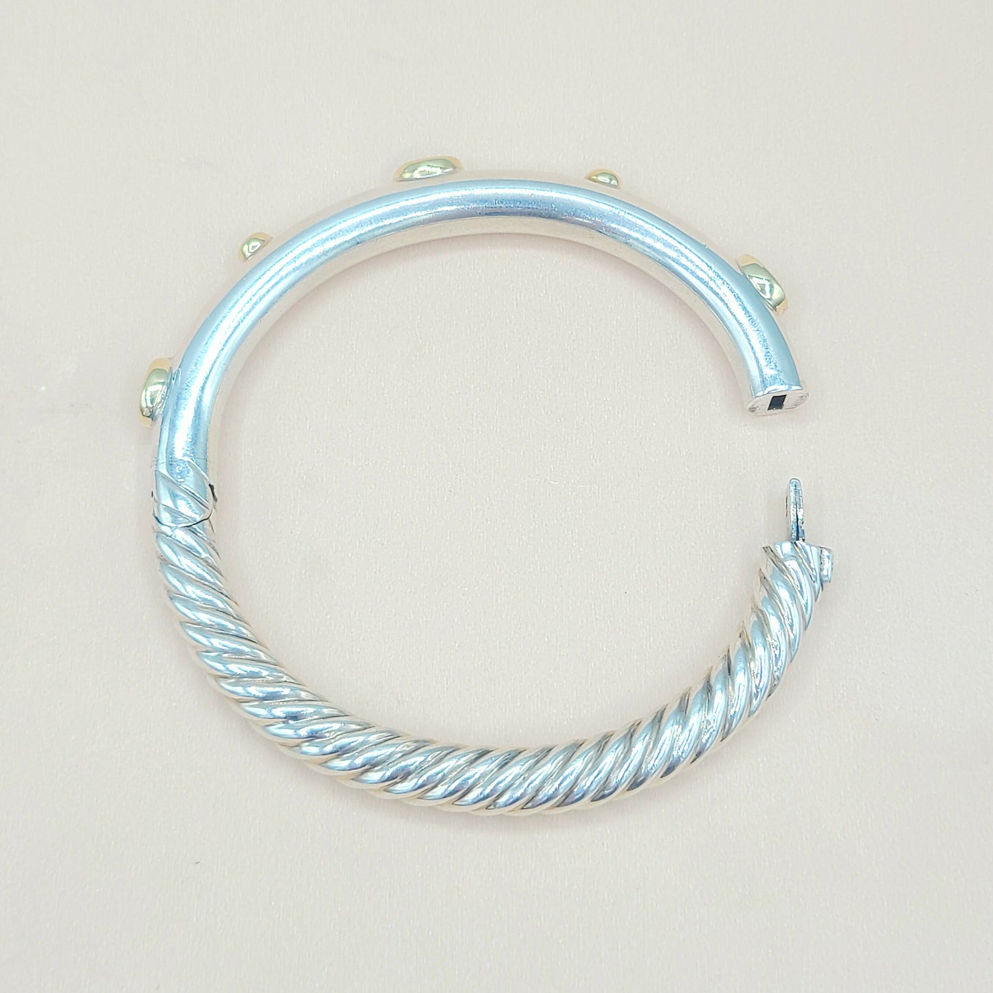    David Yurman Renaissance Peridot Diamond Gold Bangle Bracelet