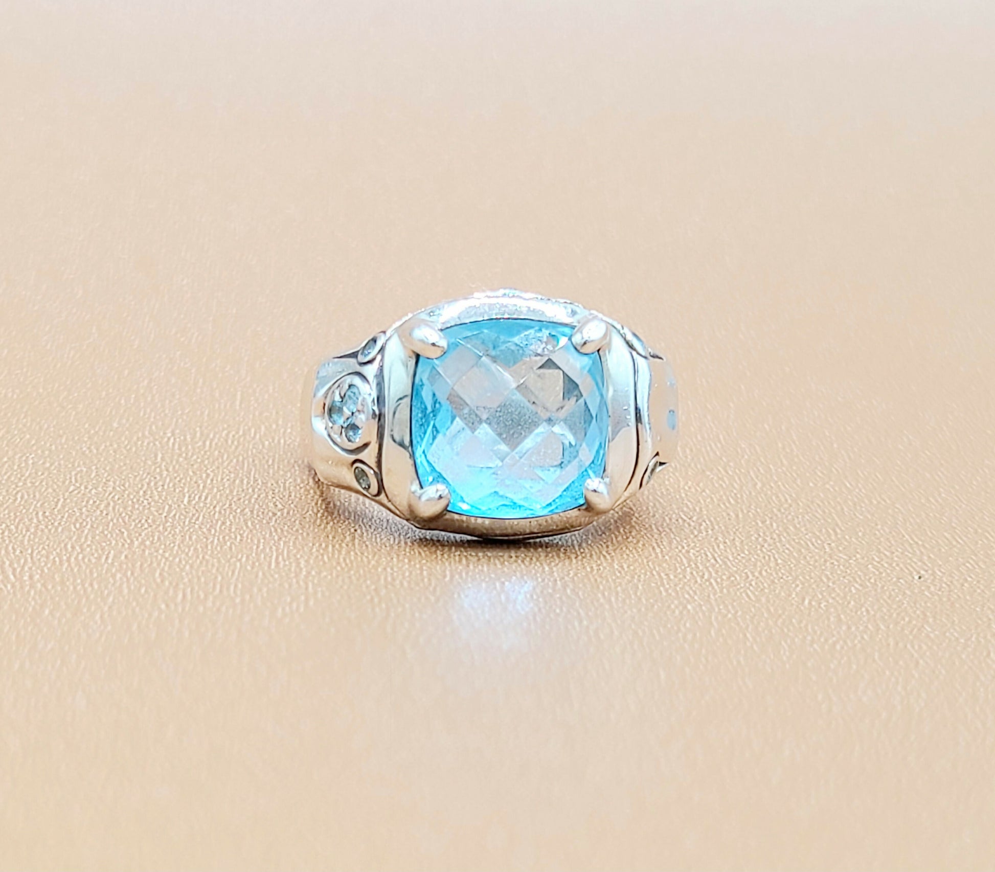    John Hardy Bamboo Ring Blue Topaz