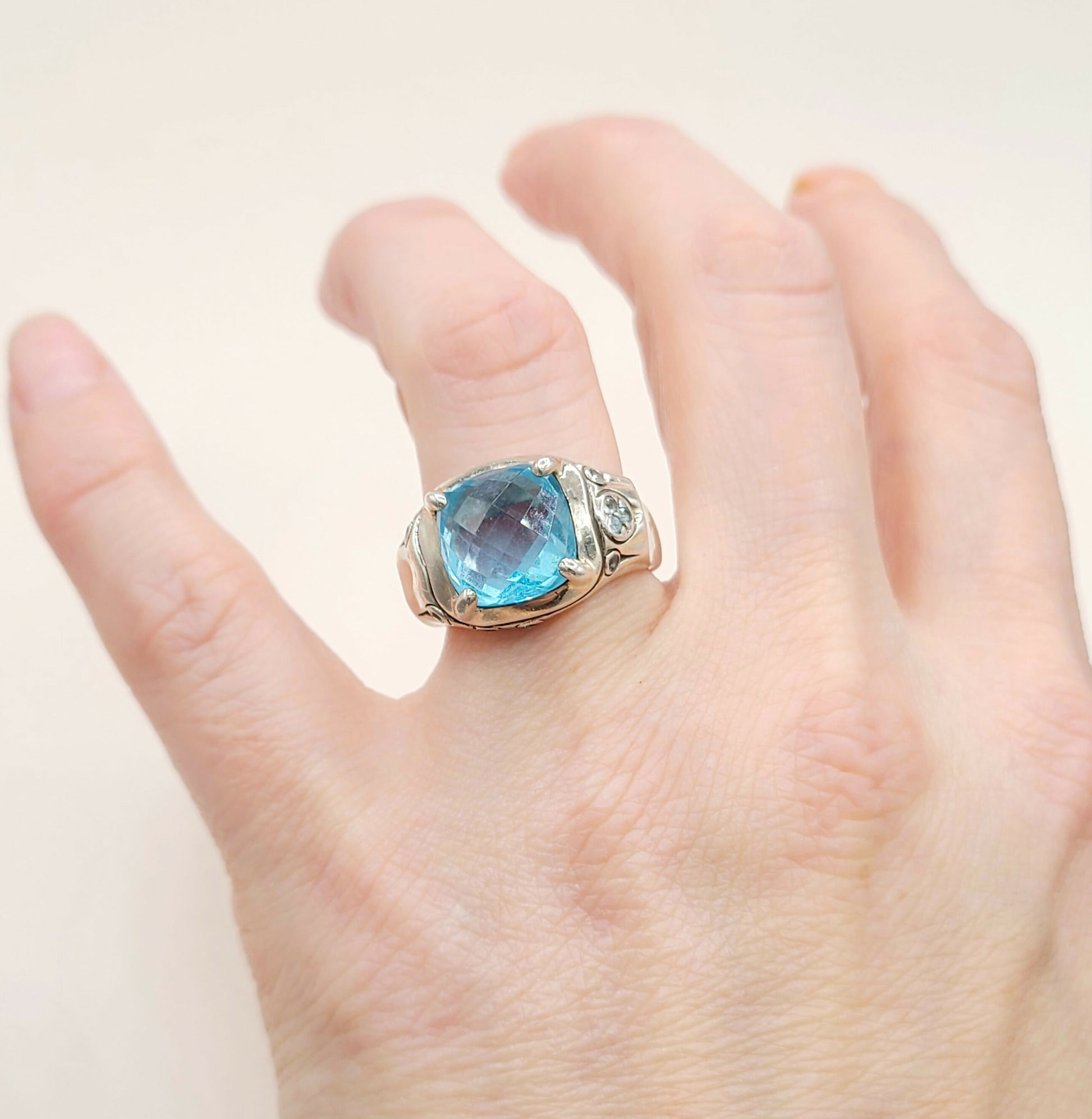    John Hardy Bamboo Ring Blue Topaz