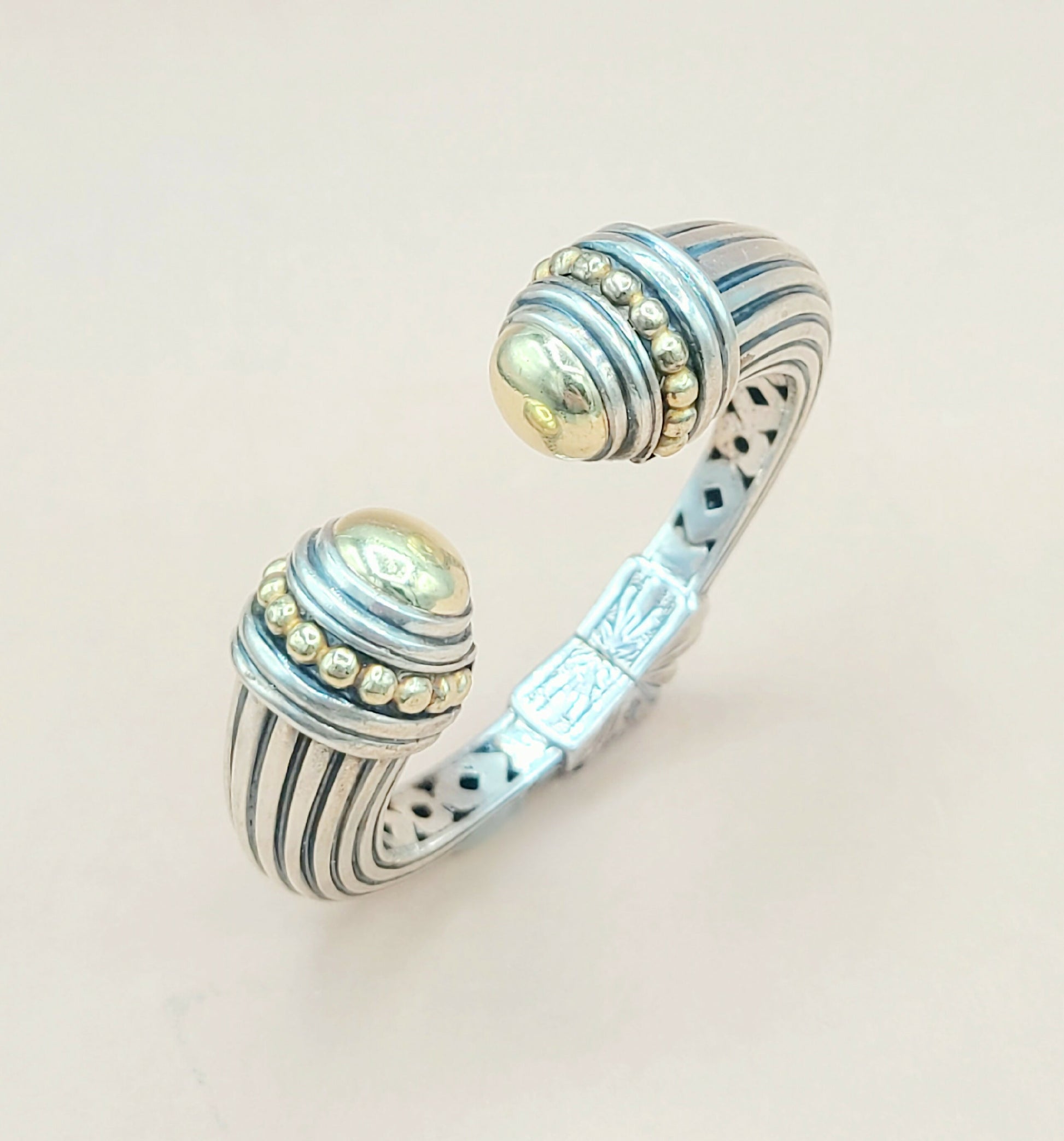   Lagos-Caviar-Large Gold Dome Cuff-Bracelet